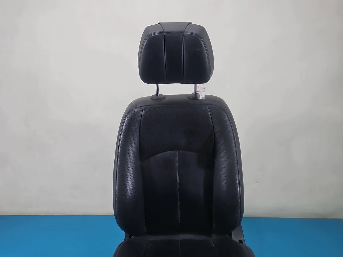 MERCEDES W211 5D ETUISTUIN KULJETTAJA IMPRK1614561