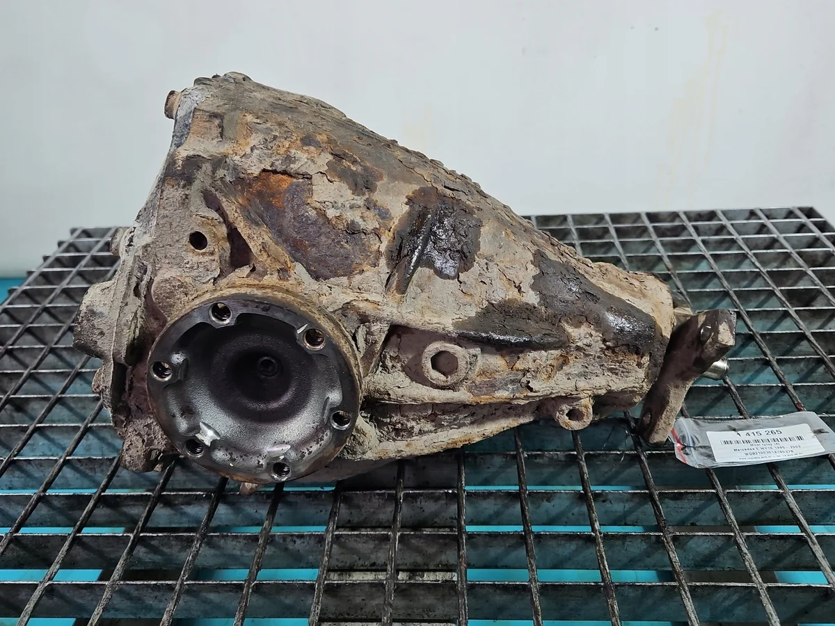 Mercedes W210 Rear Differential Axle 3.27
