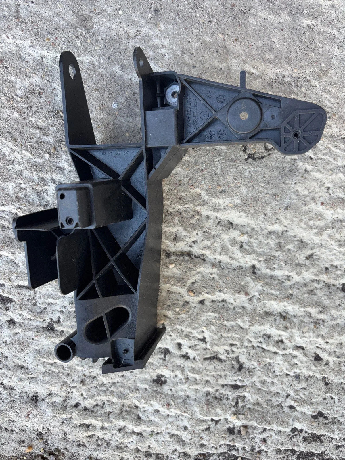 Support phare Mercedes GLB X247 A2476224500