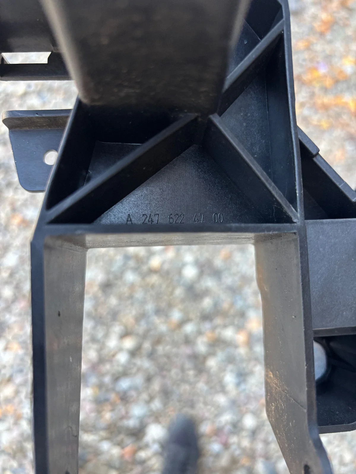 Verstärkung Kühlergrillträger A2476224300 image 3