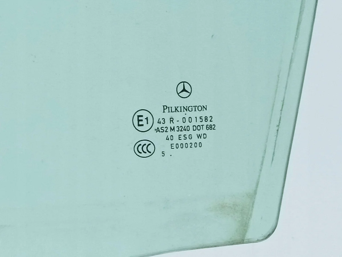 Mercedes B W245 2006 Türglas vorne links image 7