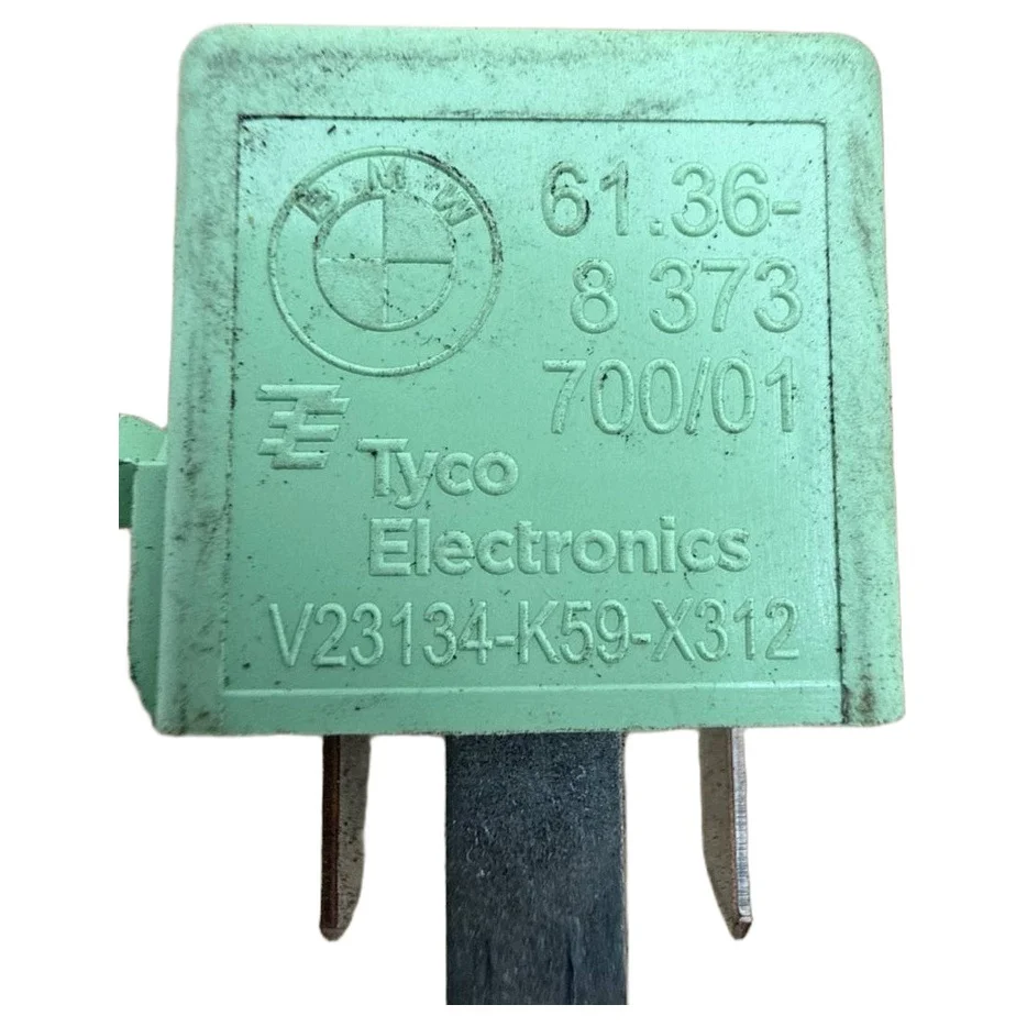 Relé BMW OE 8373700 Usado