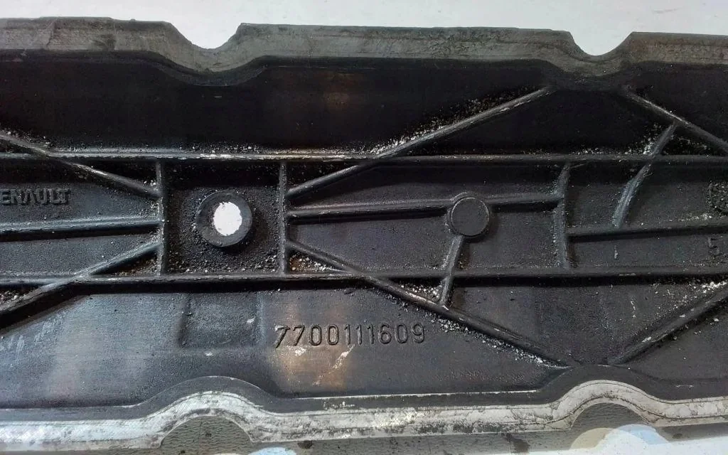 Cache came bras suspension RENAULT TRAFIC II image 3