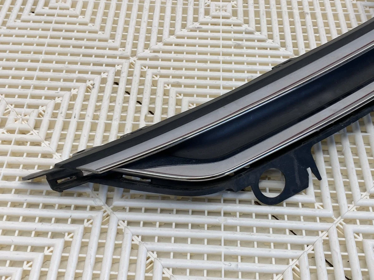 Grille for Citroen C4 Picasso II