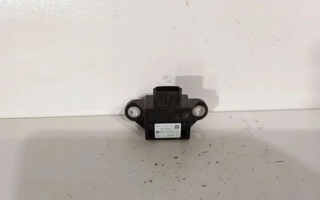 Capteur ESP Mitsubishi L200 Triton MN116715 image 3