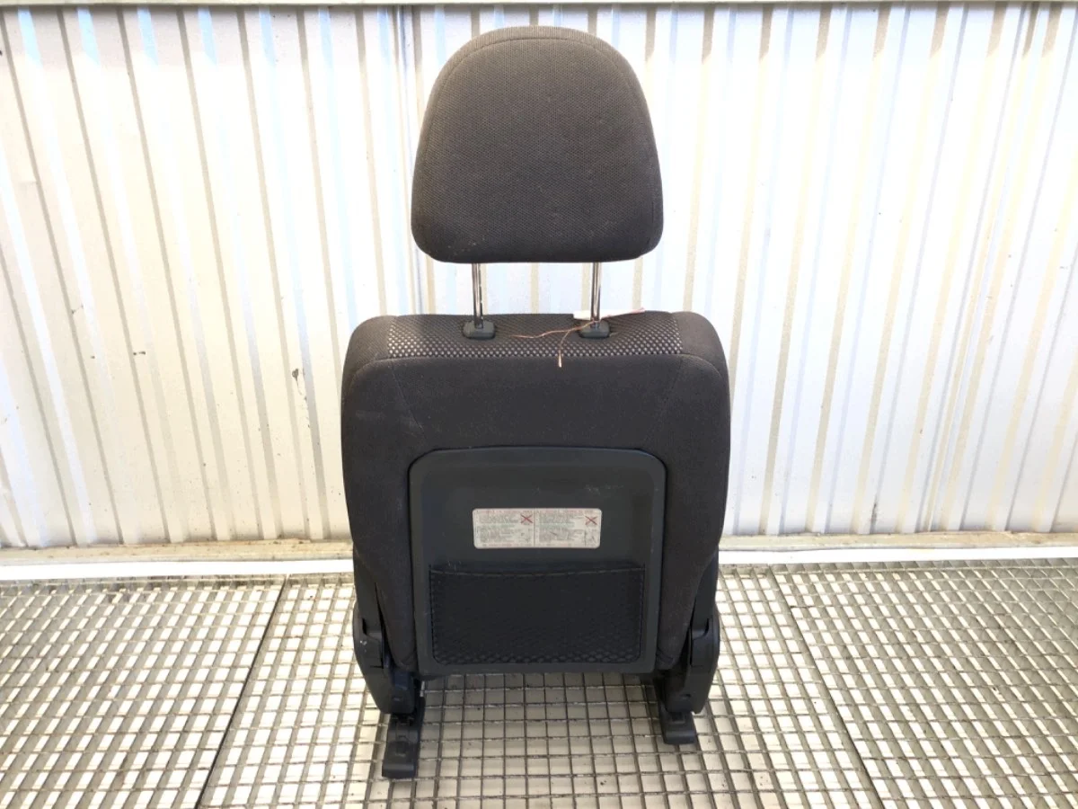 Asiento delantero derecho Kia Sportage II image 5