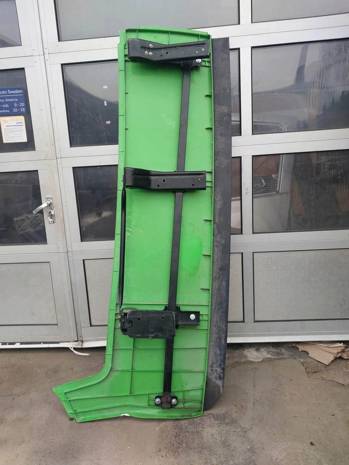 Iveco Stralis S-Way Spoiler Oikea 5802370547
