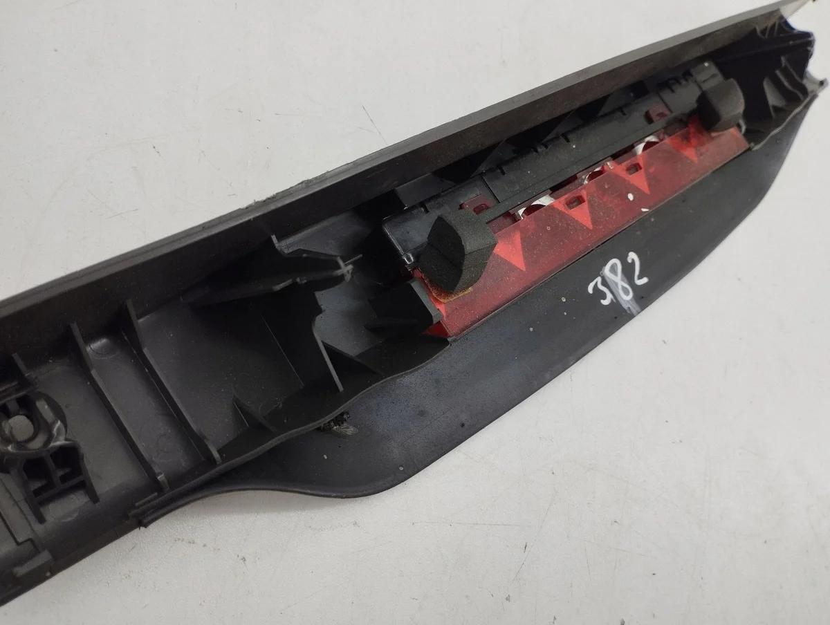 Tredje bromsljus Ford Focus 2005 AMD100634 image 5