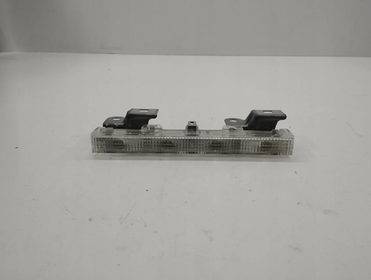 Toyota Auris 150 2012 Third Brake Light A046053
