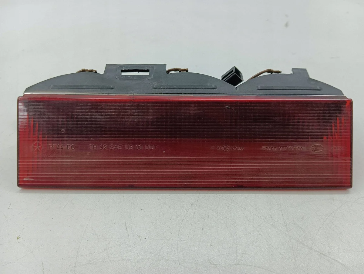 3ª Luz de Freio Chrysler PT Cruiser 2002 Usada