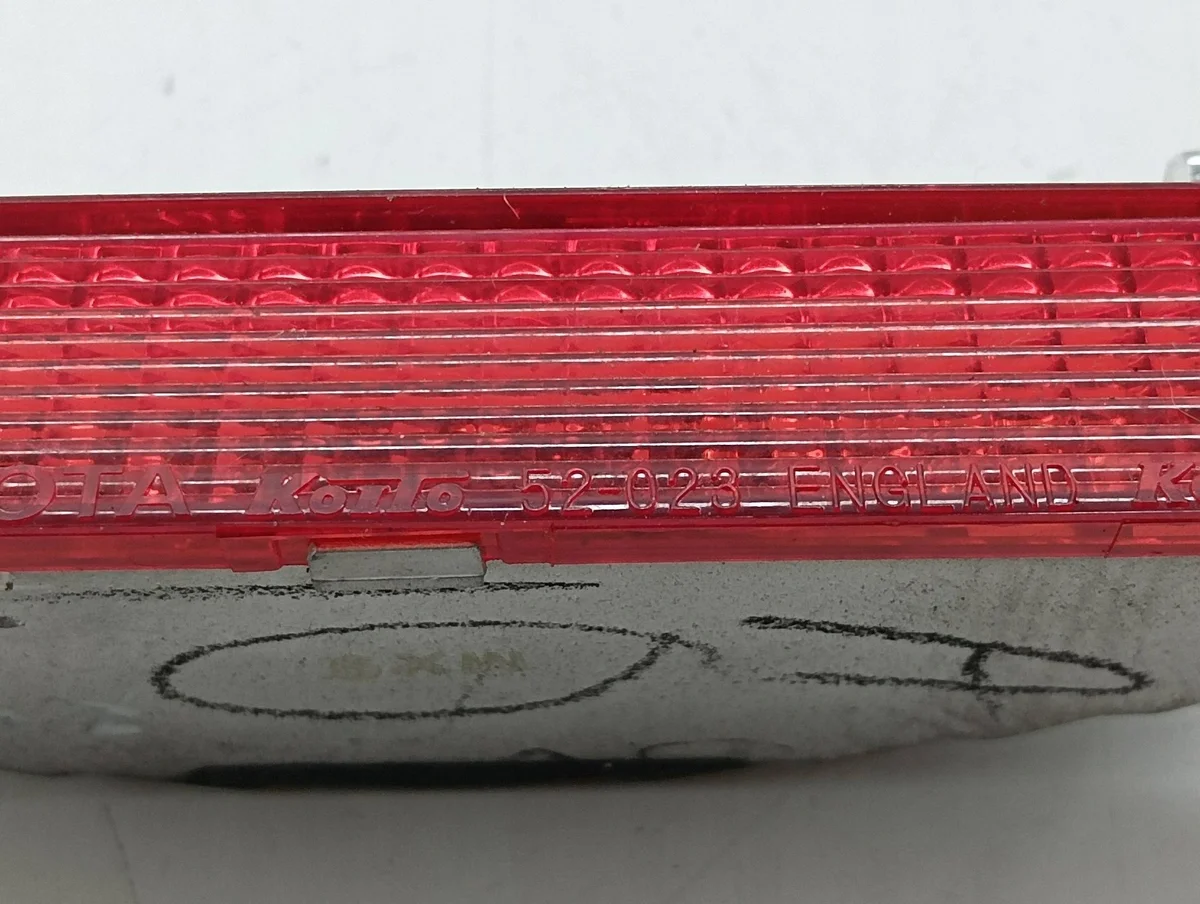 Used Third Brake Light Toyota Corolla E12 52023 image 6