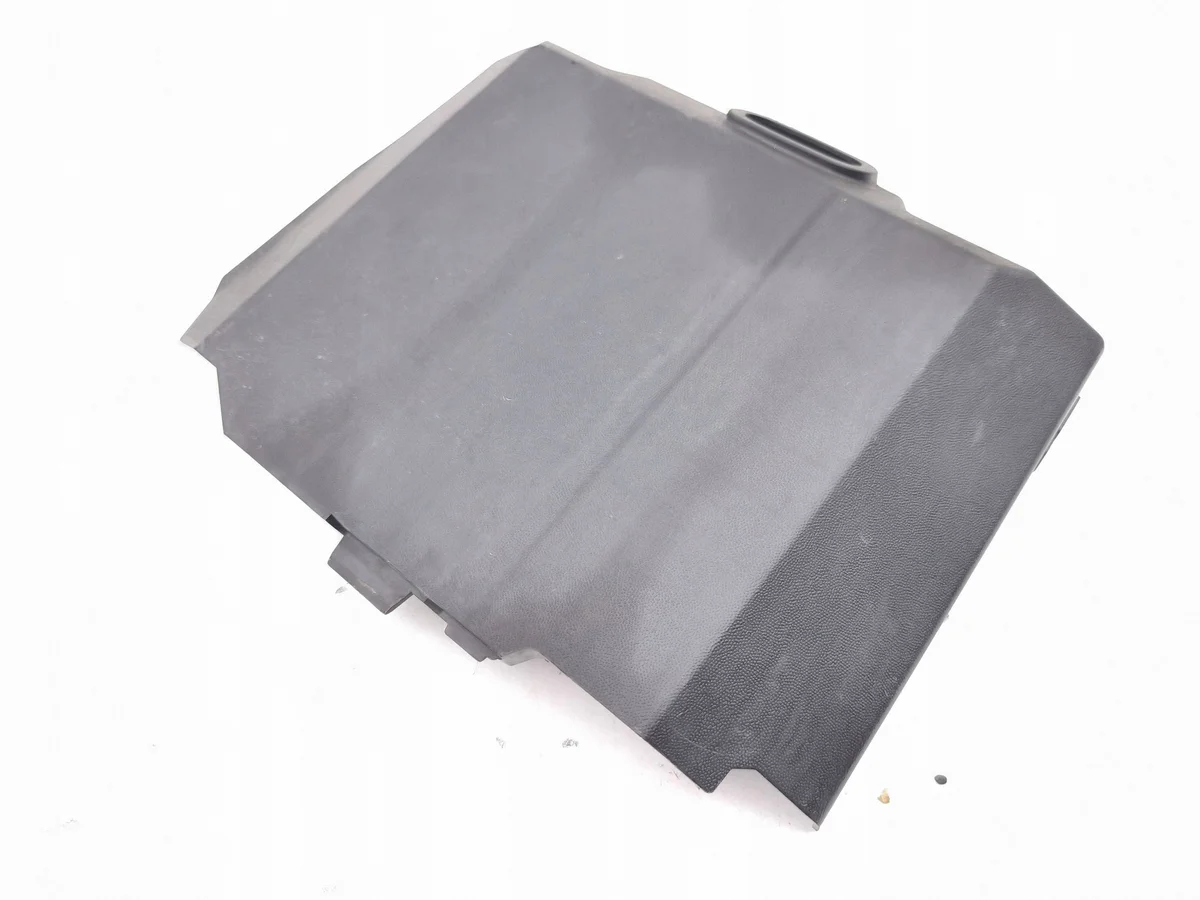 Renault Computer Housing Cover 237065517R Used image 3