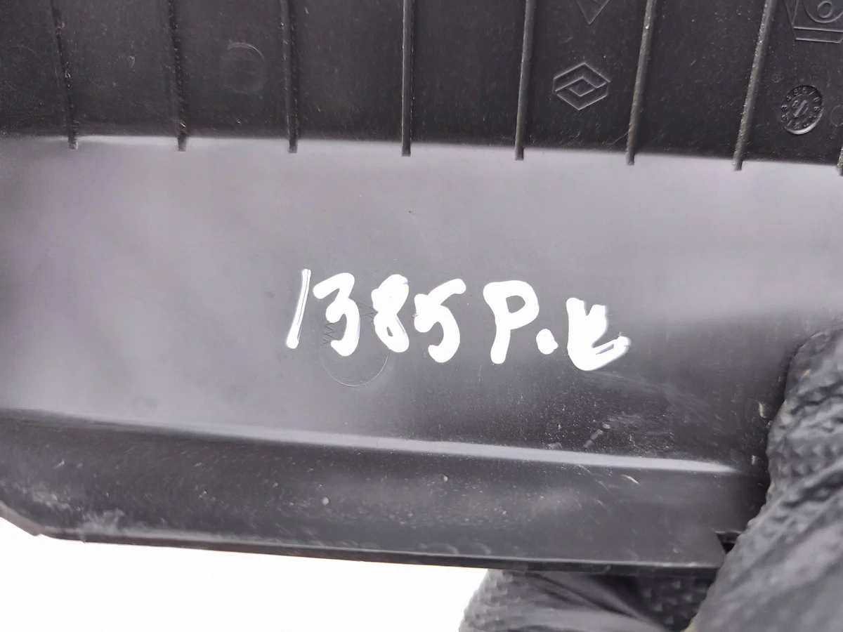 Renault Computer Housing Cover 237065517R Used image 5