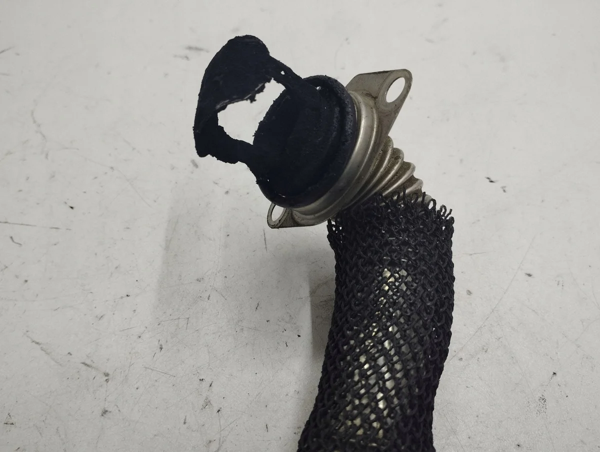 Ford Focus EGR-rör, begagnad, OEM AMD100148