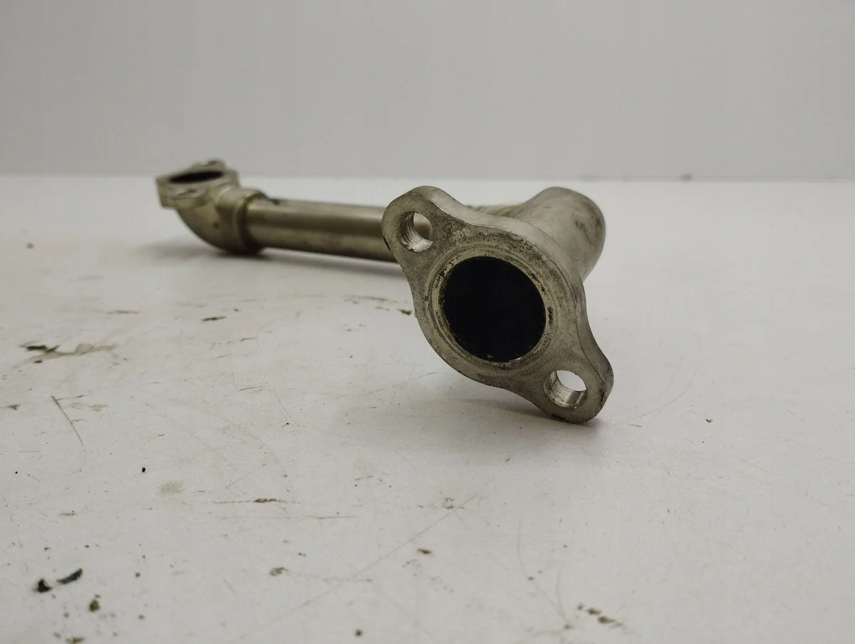 Toyota Corolla Verso AR10 EGR-rör (begagnad)