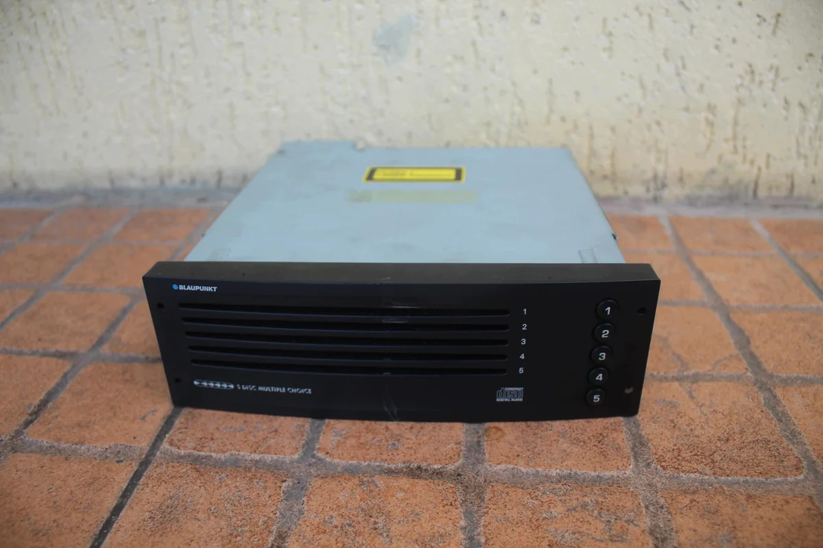 Carregador CD Peugeot 307 Usado OEM DSF32