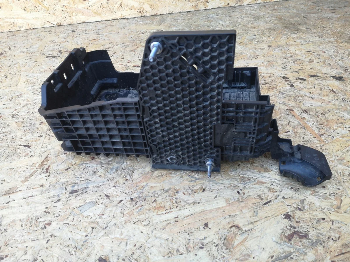 DS3 CROSSBACK CORSA F Base Batteria 9823533180 image 6