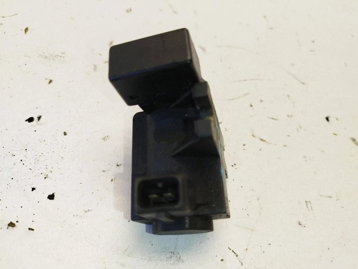 Volvo S60 V70 II 2.4 D Soupape Vide 72190329