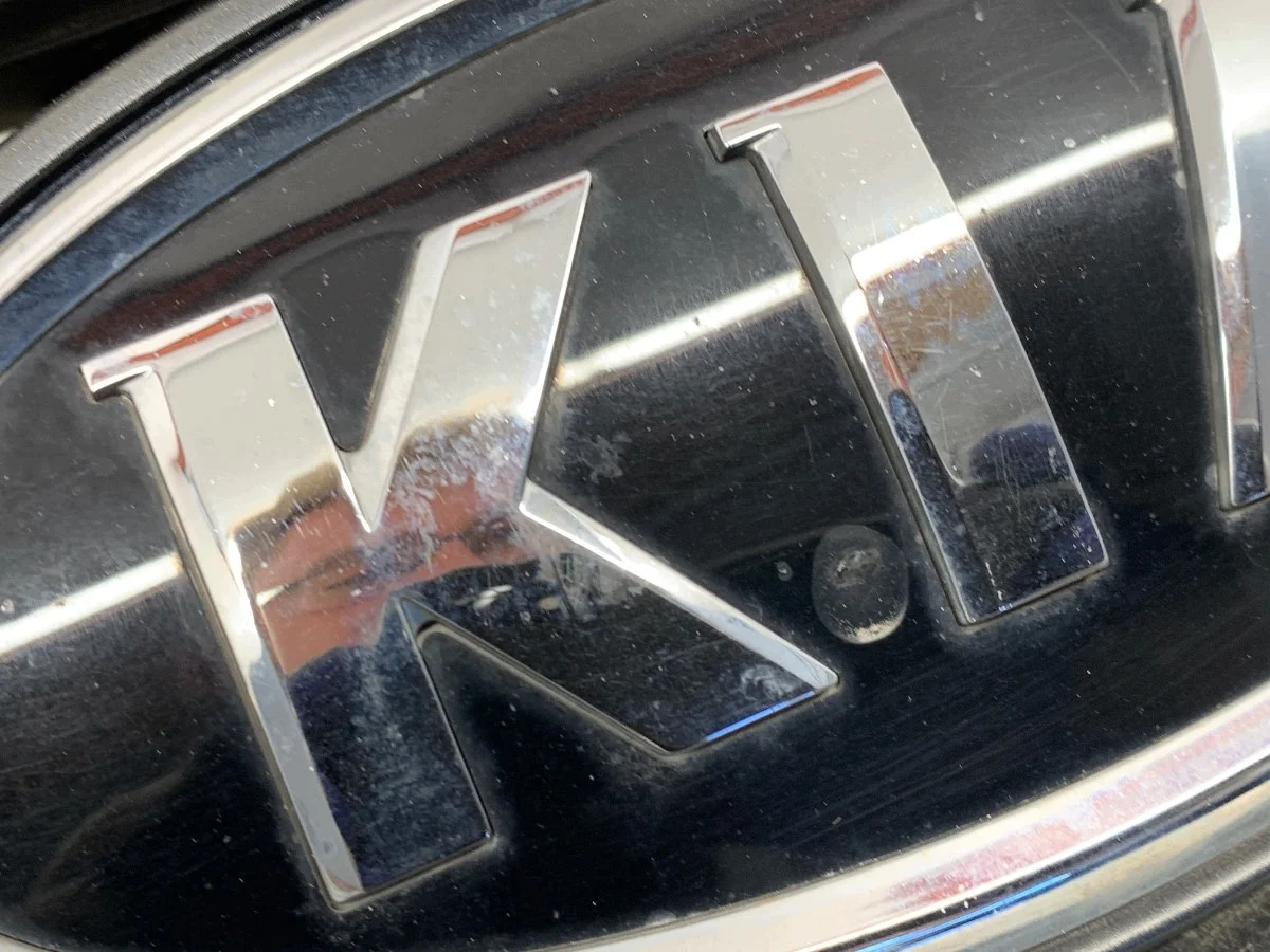 Kühlergrill Kia Sportage III 86351-3U000 image 3