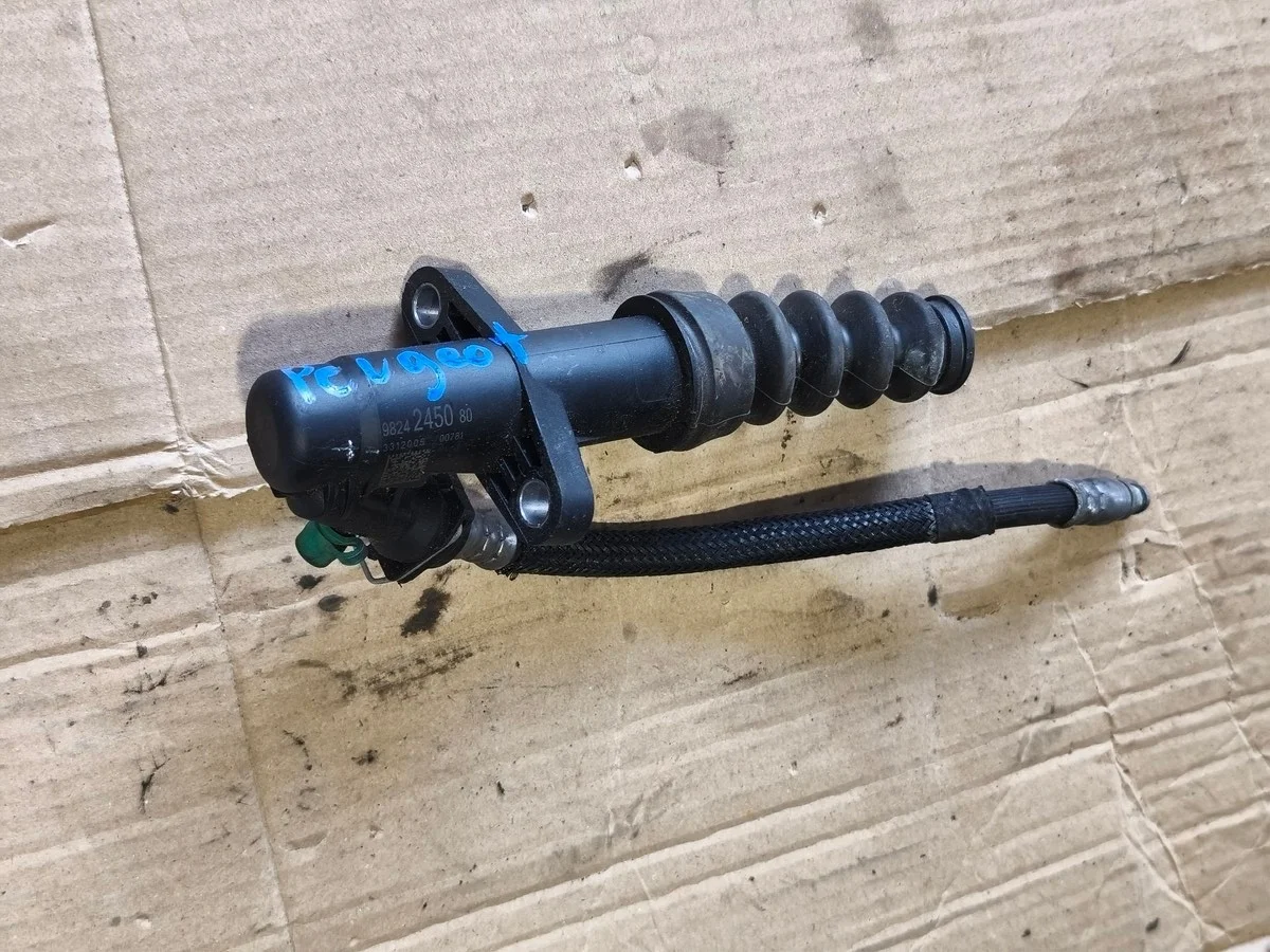 PEUGEOT CITROEN OPEL Kytkinpumppu 9824245080