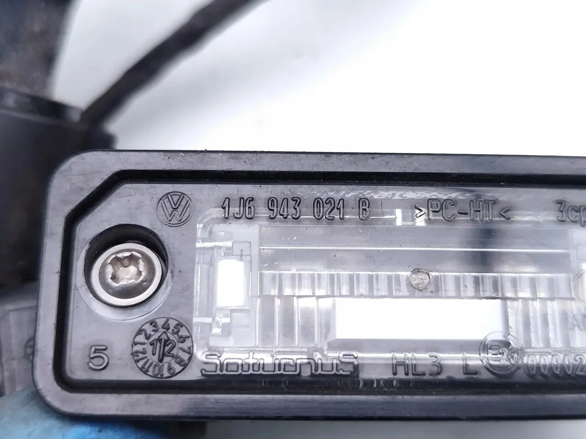 Luz da Placa Skoda Superb II 1J6943021B image 7