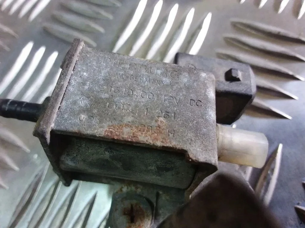 Audi A6 C5 magnetventil 026906283H