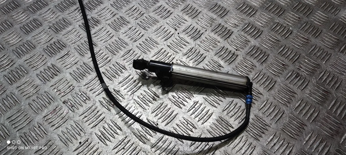Pompette lave-glace Volvo S60 150130848