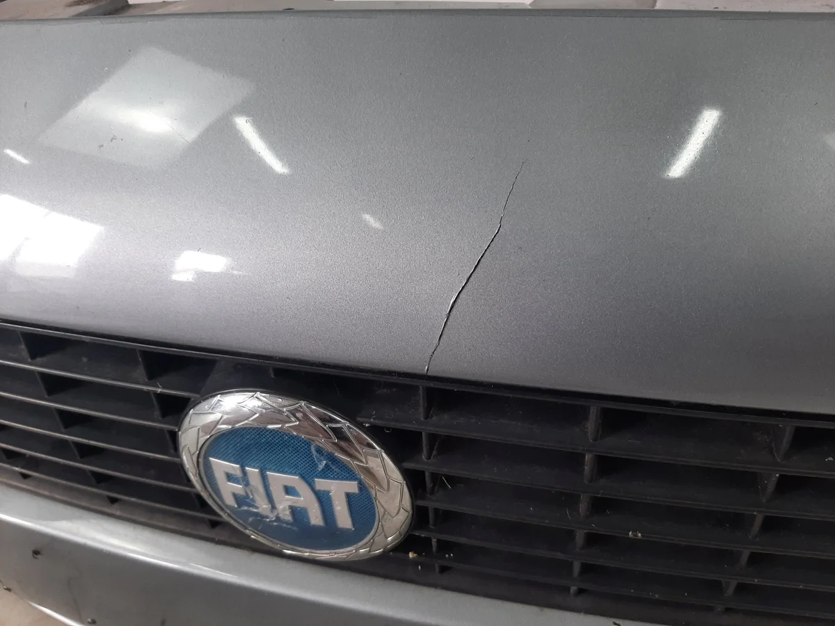 Fiat Grande Punto etupuskuri 1.4 8V 07 image 6