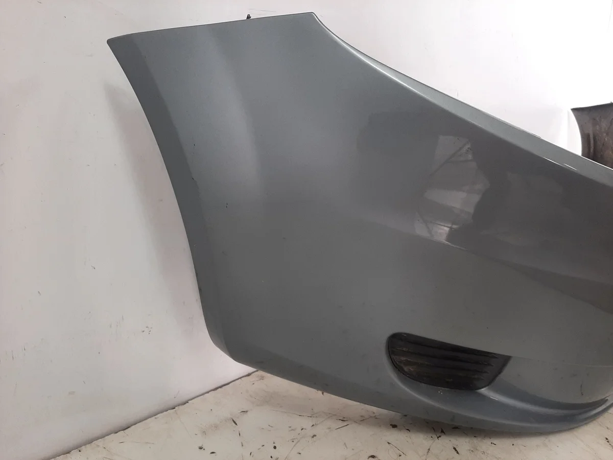 Fiat Grande Punto etupuskuri 1.4 8V 07 image 9