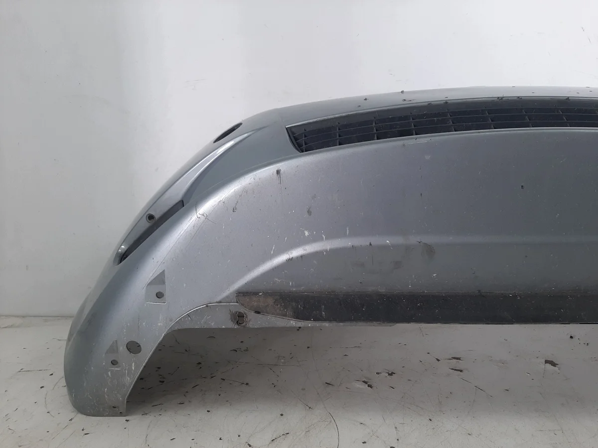 Fiat Grande Punto etupuskuri 1.4 8V 07 image 10