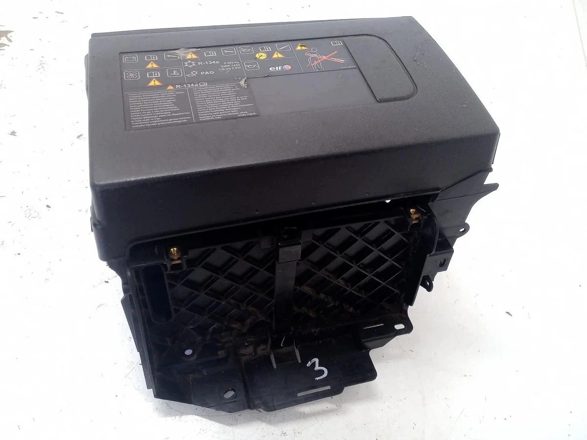 Base Batteria Renault Trafic III Usata