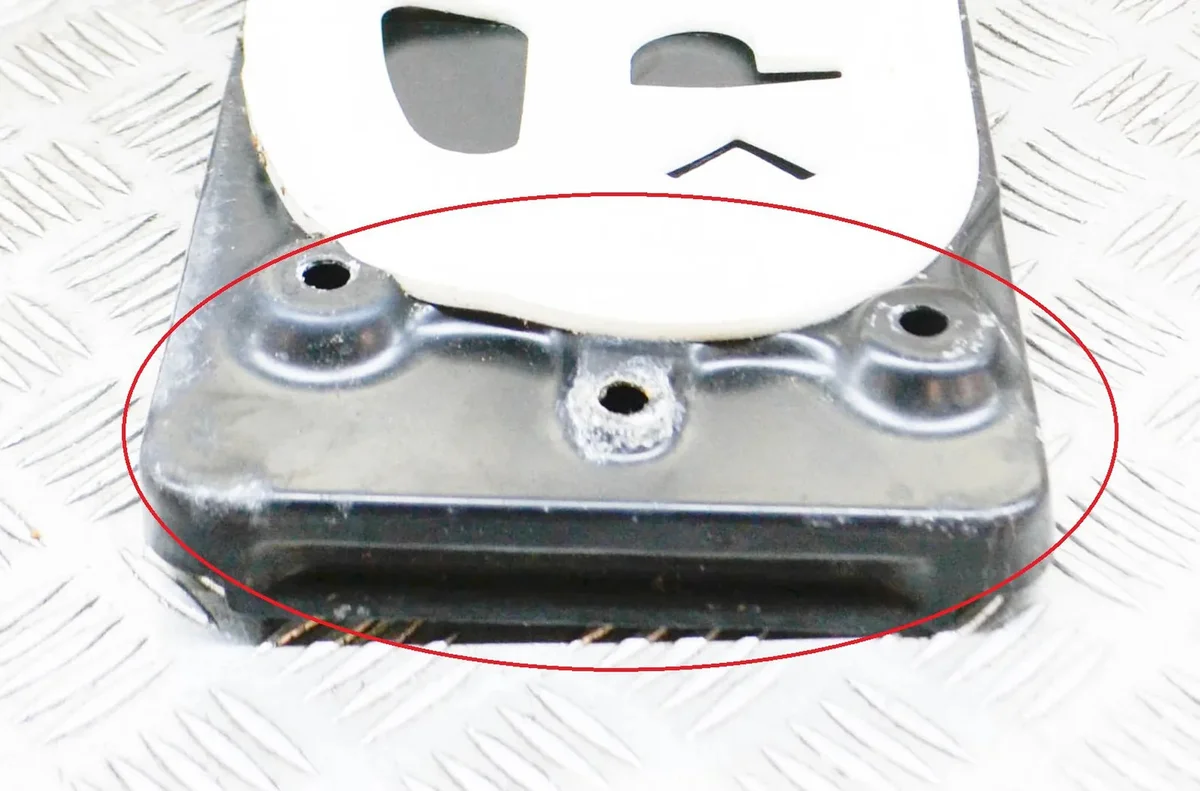 Porsche 911 996 Batterihållare Använd image 6