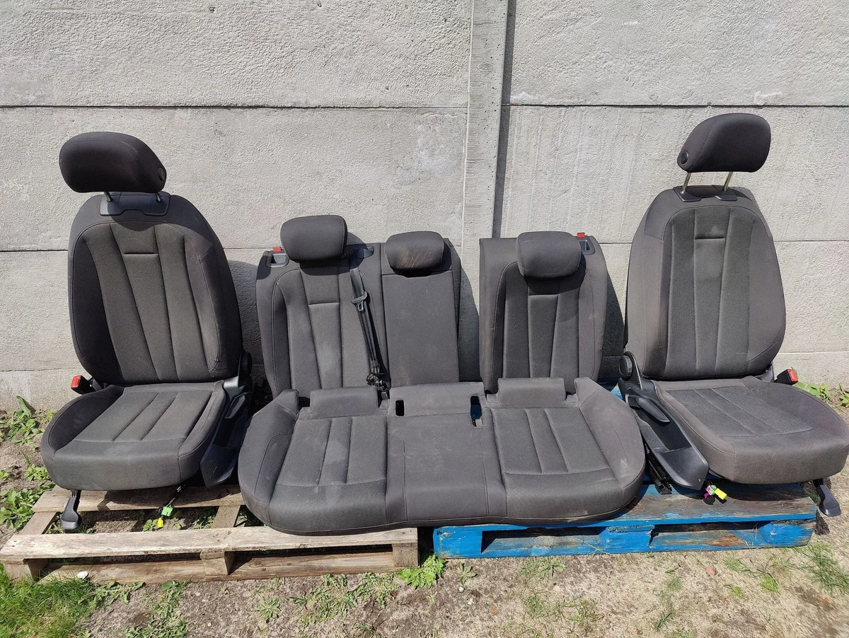 Sièges Audi A4 S4 B9 avec panneaux latéraux