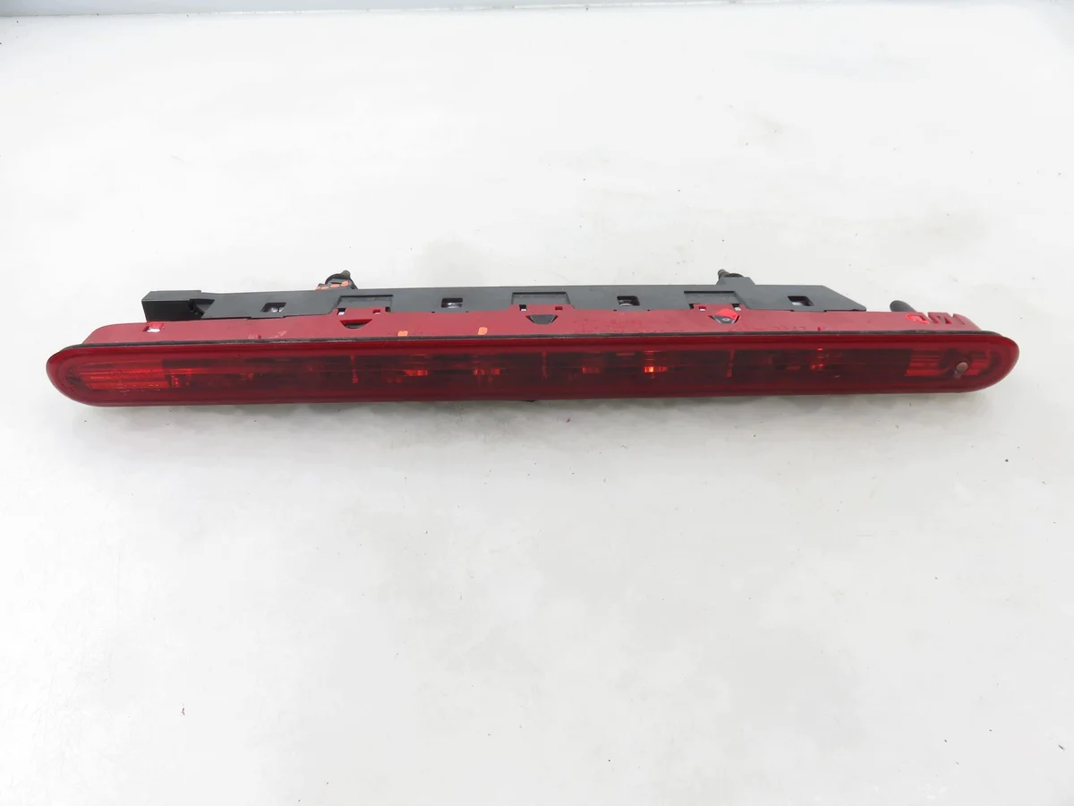 Feu stop Peugeot 5008 M1138512-9684008780 image 3