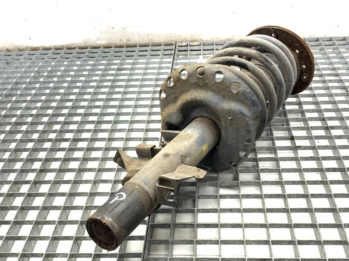 Used Front Right Shock Absorber Volvo XC60