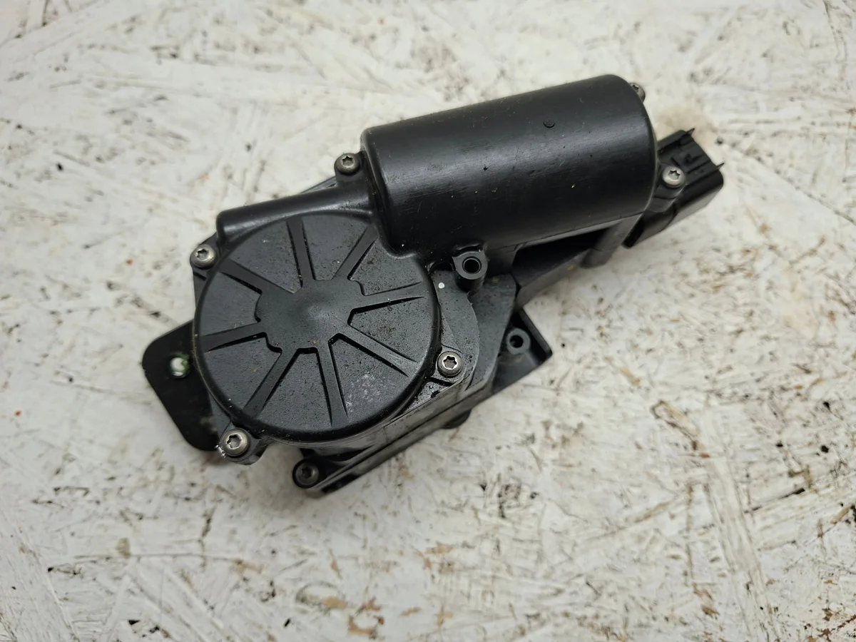 Serrure hayon Opel Insignia A 13581405