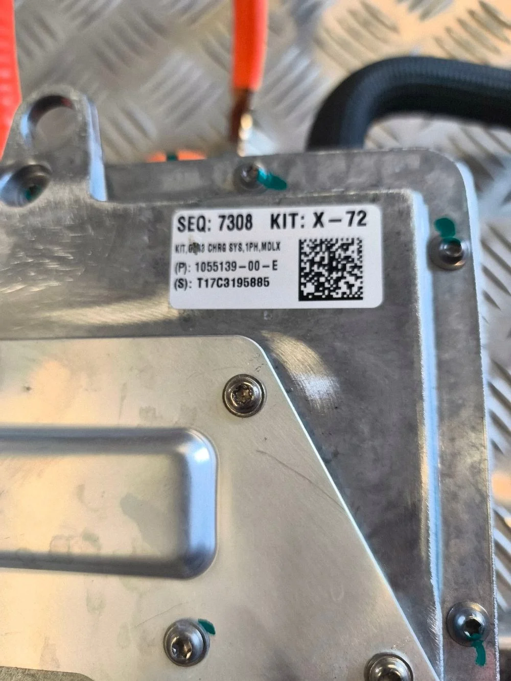 Tesla Model X Inversor 103825100E Usado image 5