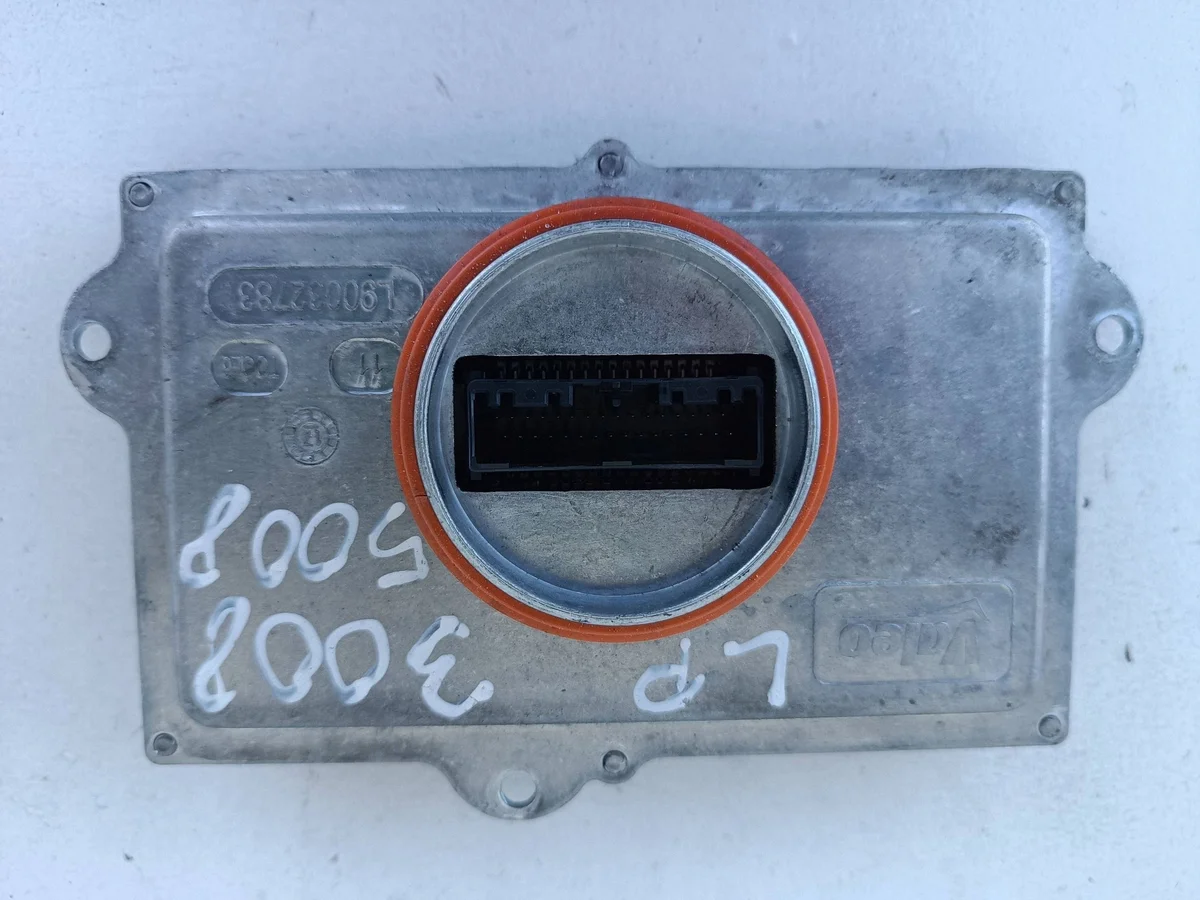 Peugeot 3008 5008 LED-ajovalon moduuli
