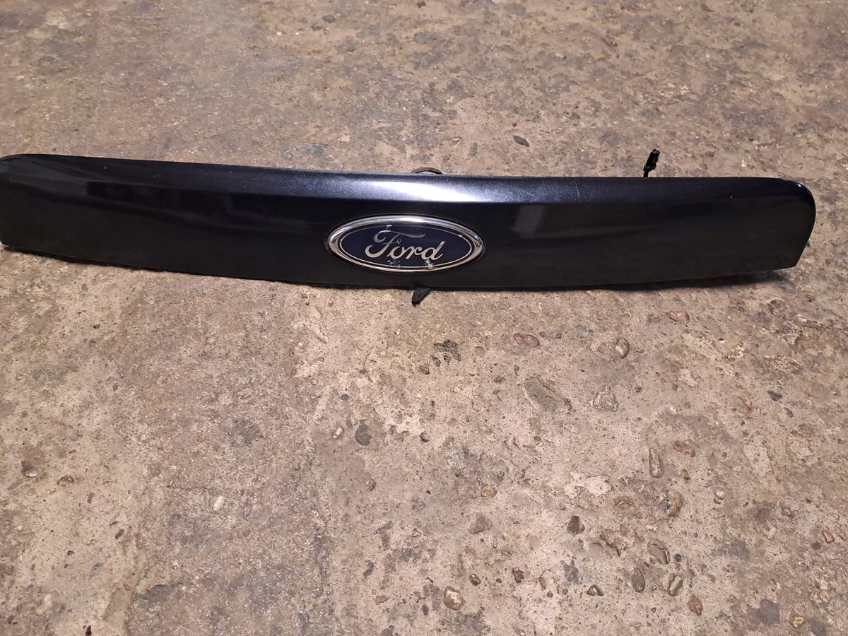Bandeau hayon FORD Mondeo MK3 Kombi
