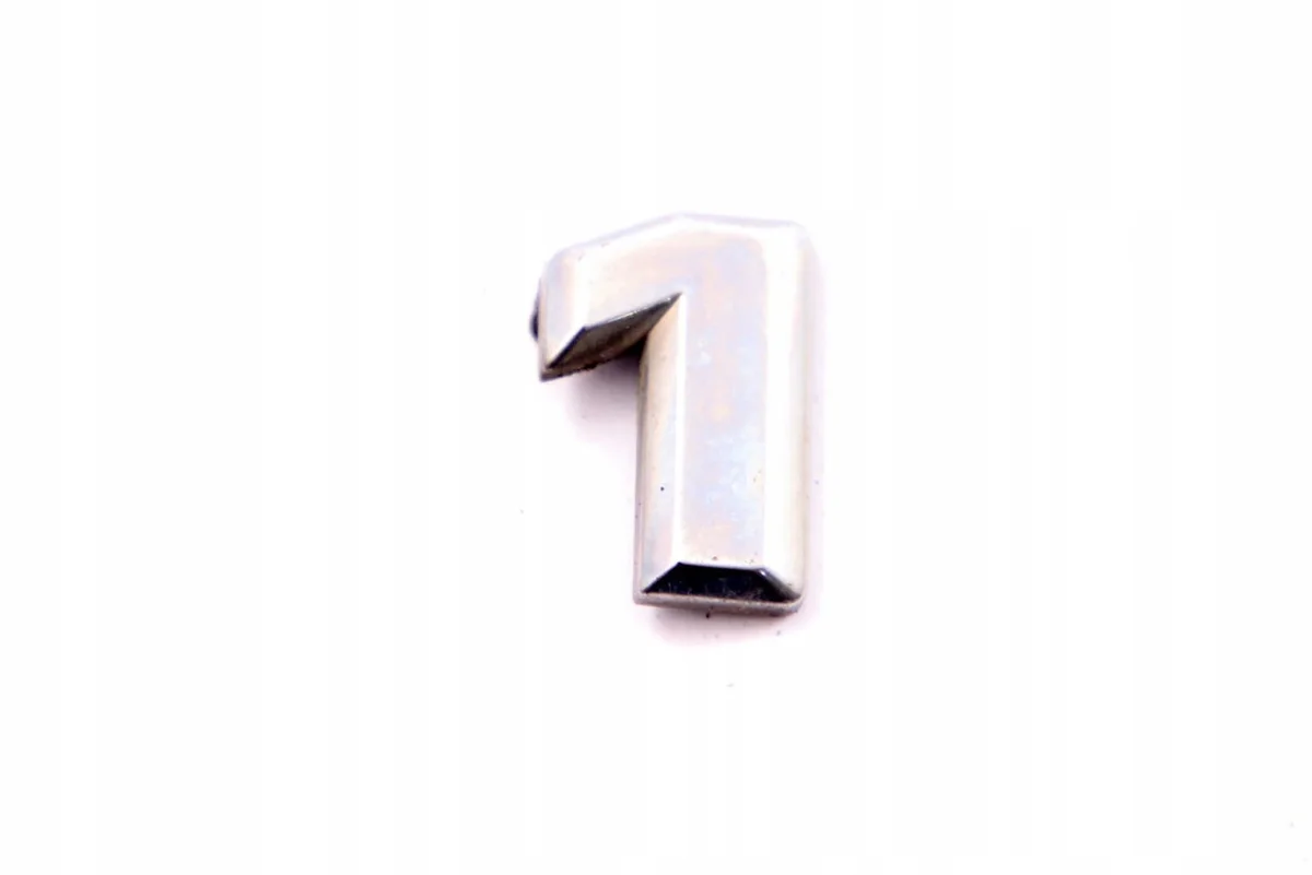 Emblème Arrière Mercedes W169 A150 A1698170315 image 3