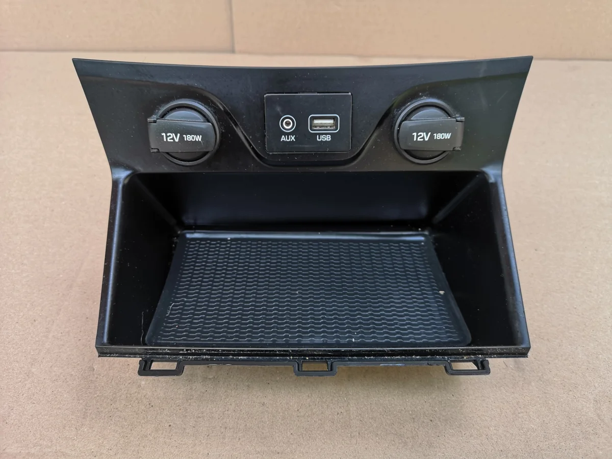 Prise USB AUX Hyundai Tucson III 2015- Occasion