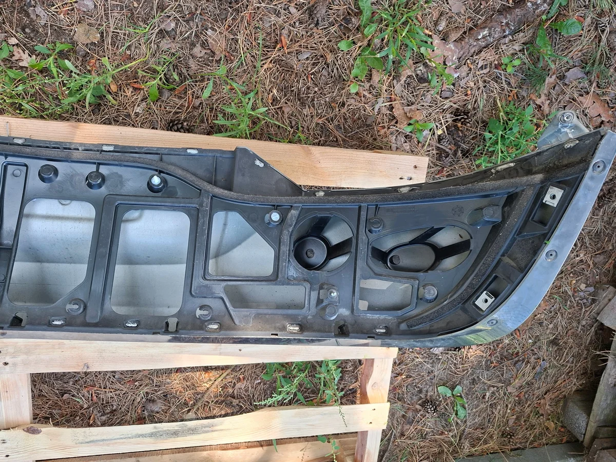Opel Insignia A Kombi Baklucka Plast Z190 image 5