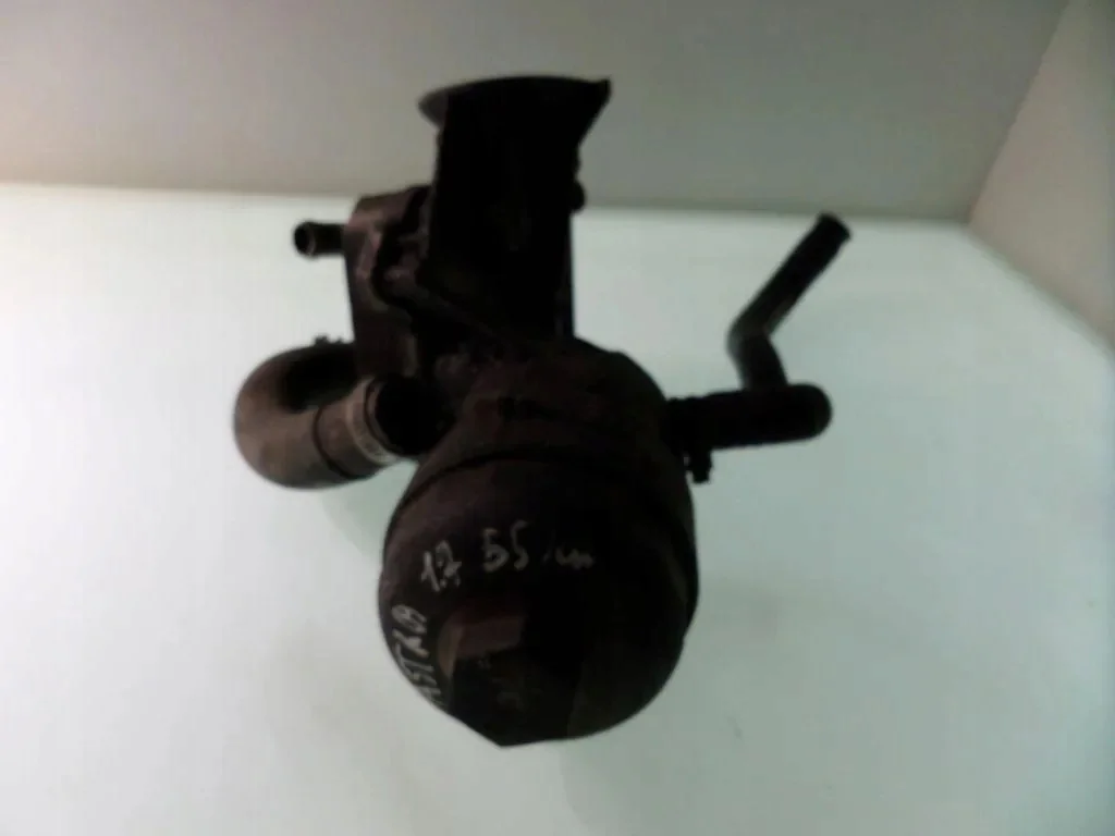 Opel OE 46578 Oliefilterhuis Gebruikt
