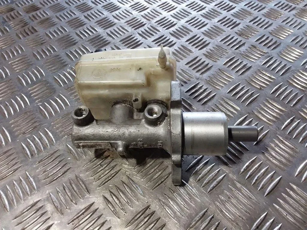 Cylindre de roue MERCEDES-BENZ A1694300202