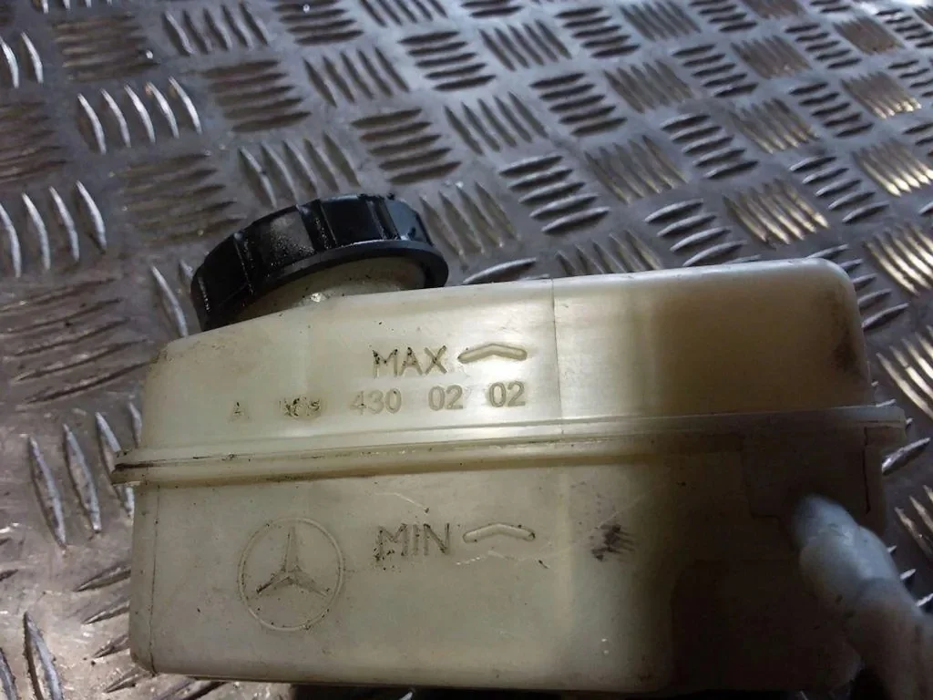 Cylindretto Freno MERCEDES-BENZ A1694300202
