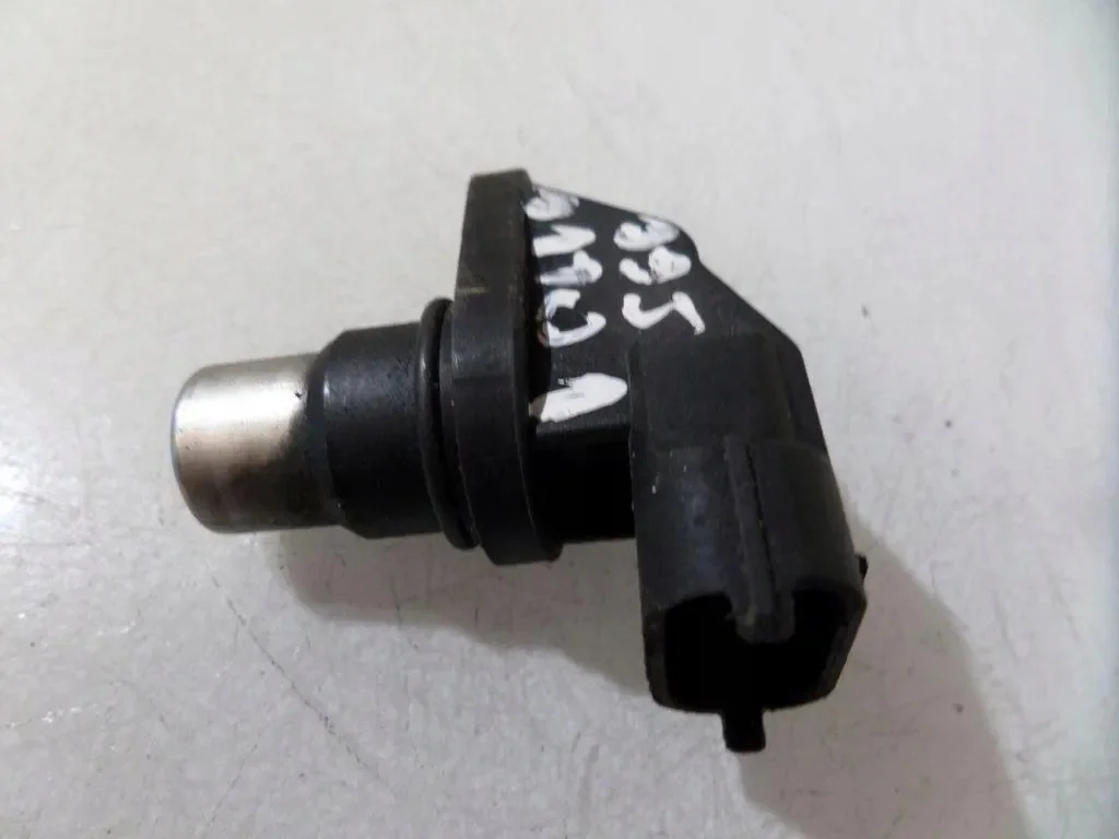 Capteur Hall Volvo S60 2.4L 2002 0232103033
