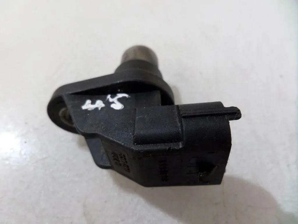 Sensor Hall Volvo S60 2.4L 2002 Usado image 3