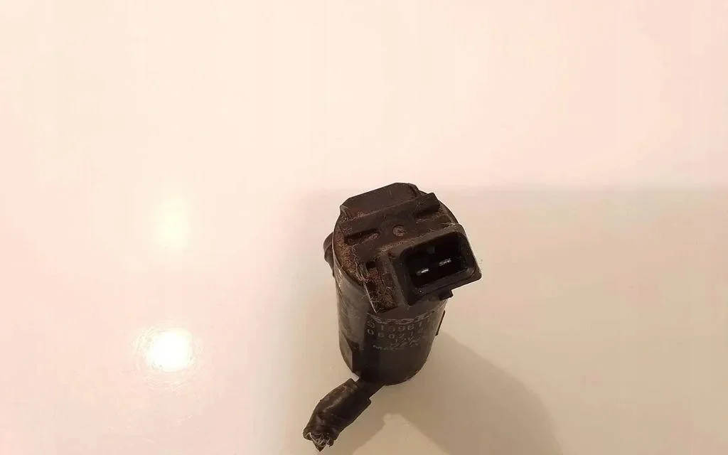 Moteur lave-glace Volvo V70 II (SW) 2.5L