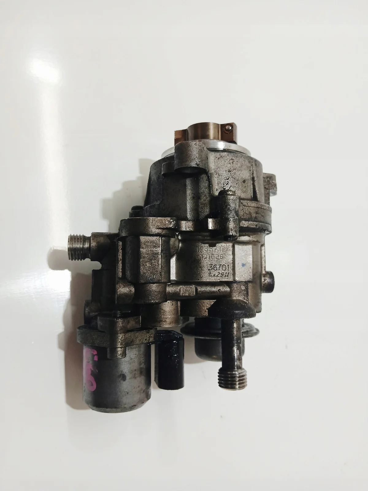 Pompe d'injection BMW OE 7613933 image 3