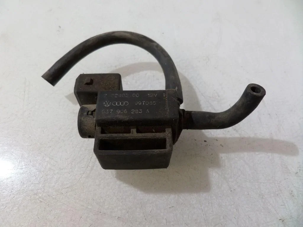 Magnetventil VW Passat B7 Alltrack 72240200